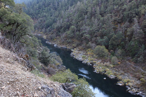 rogue river trail blm medford grants pass galice whiskey creek cabin graves rapids oregon hiking