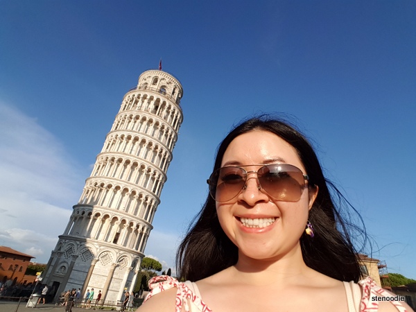  Leaning Tower of Pisa selfie