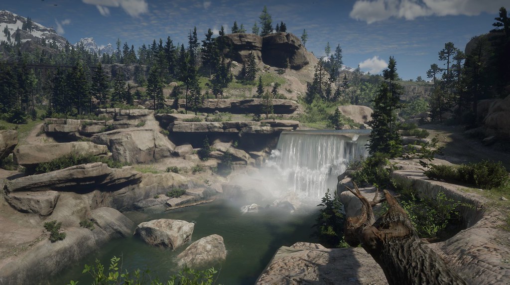 Red Dead Redemption 2 waterfall