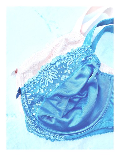 new year, new bras 💙, january 2019