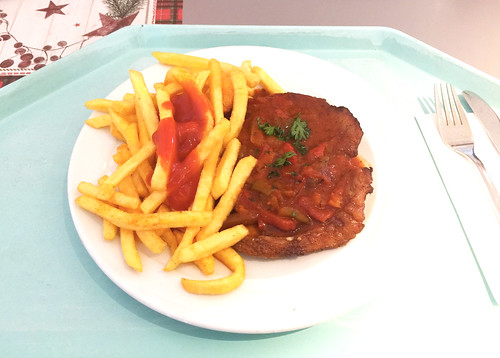 Pork escalope "gypsy style" with french fries / Schweineschnitzel "Zigeuner Art" mit Pommes Frites