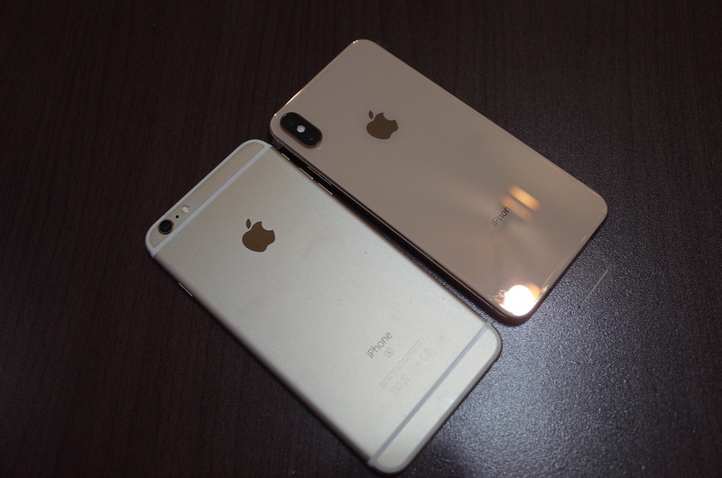 APPLE iPhone Xs MAXとiPhone 6s Plus