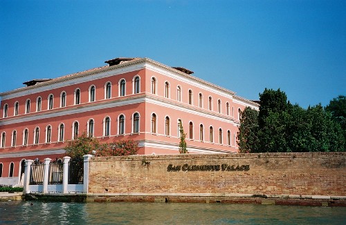 1 San Clemente Palace