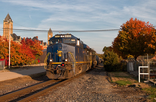 ns norfolk southern nw 8103 304 springfield ohio dayton district ge es44ac locomotive rails downtown heritage sunset autumn color peak foliage golden light