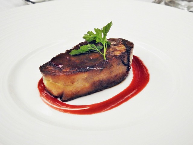 Pan-Seared Foie Gras With Raspberry Sauce