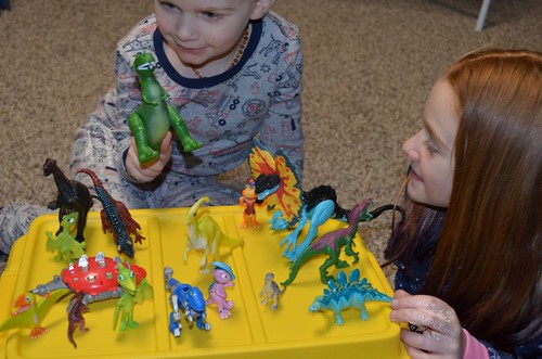 playing with dinosaurs on the SIMPLE moms
