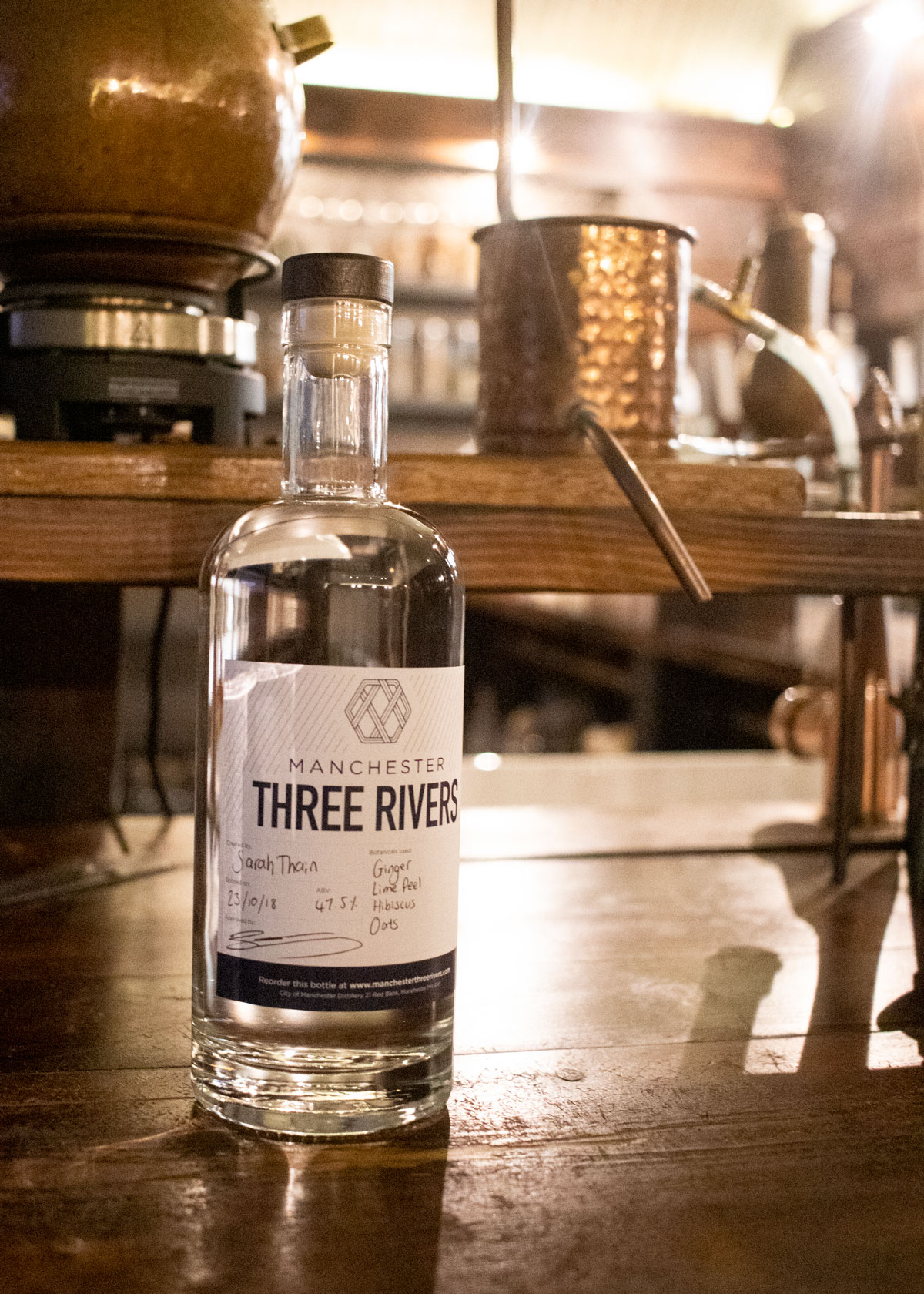 Make-Your-Own-Gin-at-Three-Rivers