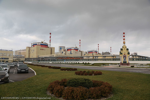 10 крупнейших атомных станций России области, реакторами, России, электроэнергии, энергоблоков, расположена, города, является, составляет, предприятий, берегу, более, мощности, энергоблока, РБМК1000, ВВЭР1000, электрической, реактор, станция, около
