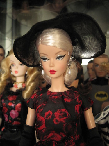 Silkstone Barbie: Fashion model collection. - Page 2 46212942614_37c52eb347