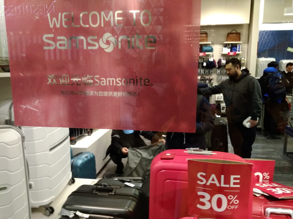 Samsonite 30% off