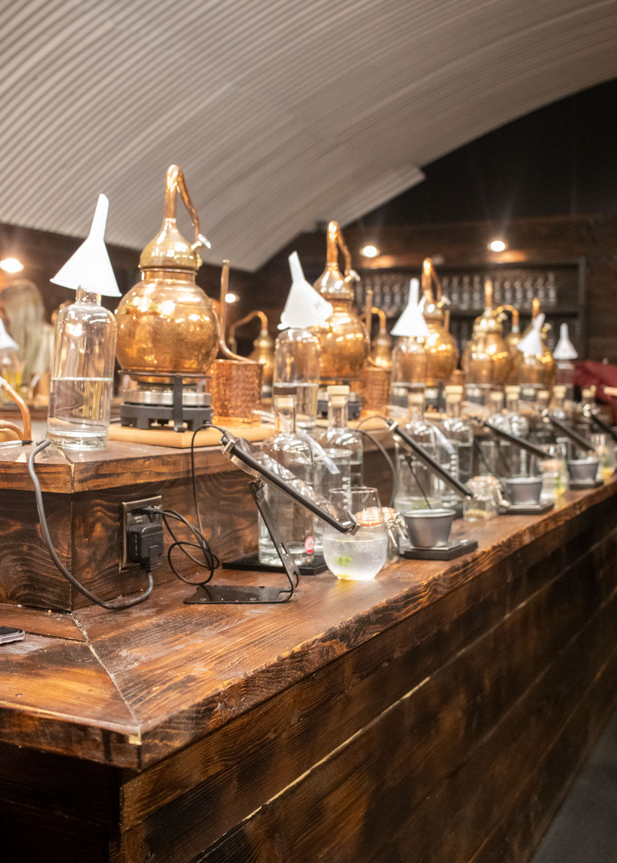 Make-Your-Own-Gin-at-Manchester-Three-Rivers