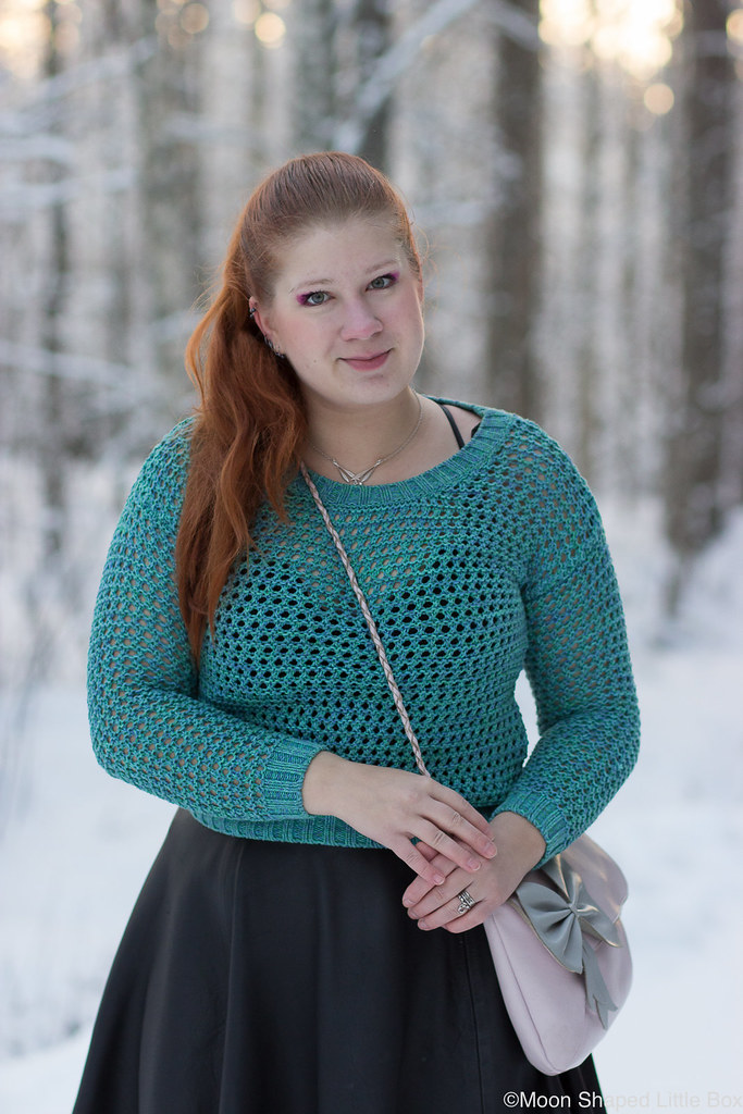 Winter_fashion_numph_blouse_leather_skirt