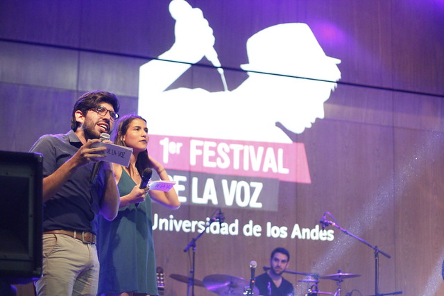 Los mejores intérpretes de la UANDES se lucen en el 1er Festival de la Voz