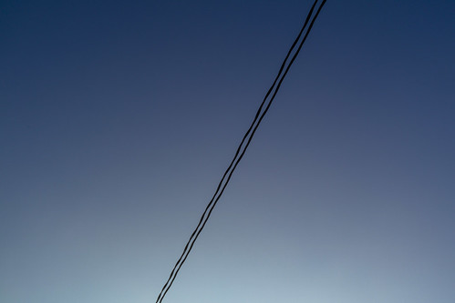 canonefm28mmf35macroisstm 28mm ca canon jdc jasdaco m3 day eos mirrorless outdoors sky blue minimal abstract cable cables urban urbanlandscape urbanfragment simple two iso100 angle lines