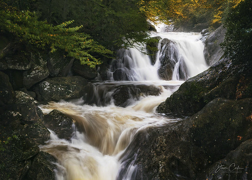 walker falls waterfall northcarolina water stream rocks autumn fall blue ridge mountains