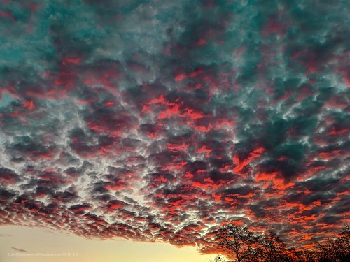 sunrise clouds pixel2 morning
