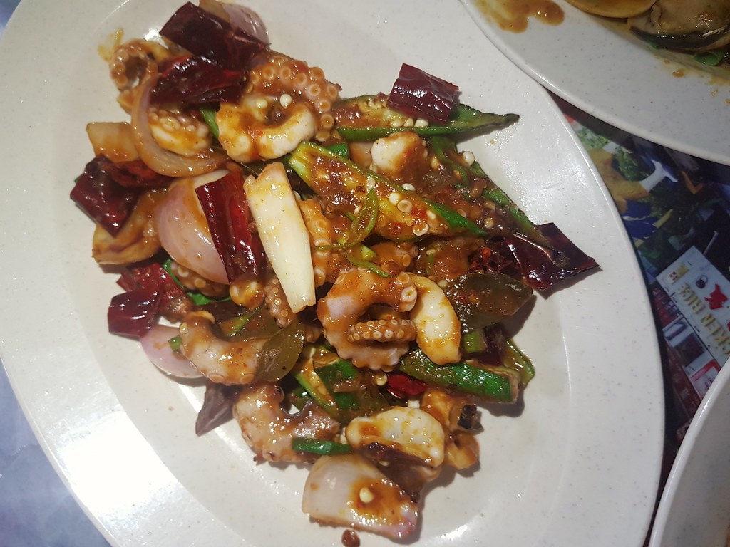 @ 家乡海鲜小炒 Home Style Seafood at Chulia St. Night Hawker Stalls, Georgetown Penang