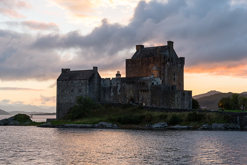 chateau casle dark age moyen ecosse scotland scottish sunset sunrise eilean moyenage darkage eileandonancastle