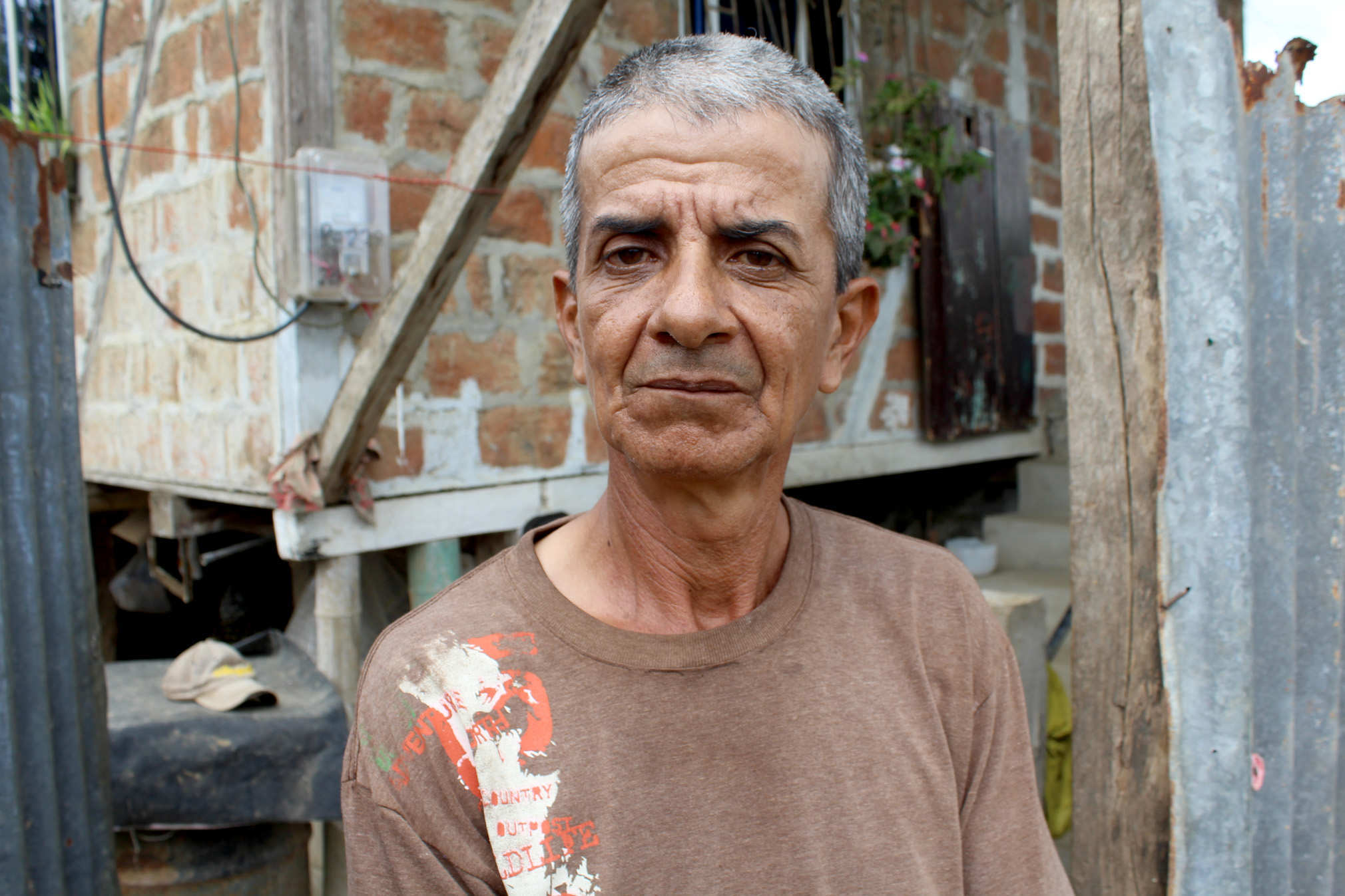 MARIANO ALEX ZAMBRANO, habitante de la ciudadela Jorge Gallardo