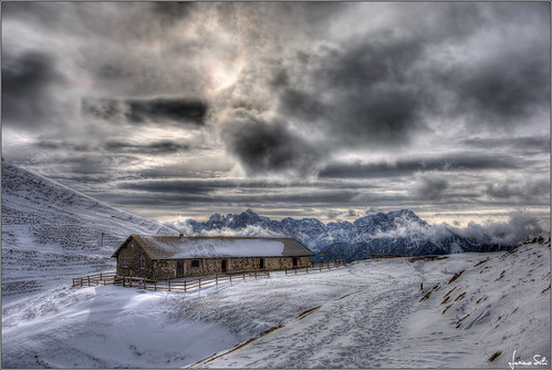 achomitzeralm malga acomizza winter snow sky frozen landscape clouds panorama austria österreich alps alpicarniche alpi mountain canon6d canon1740mm hdr lucianosilei
