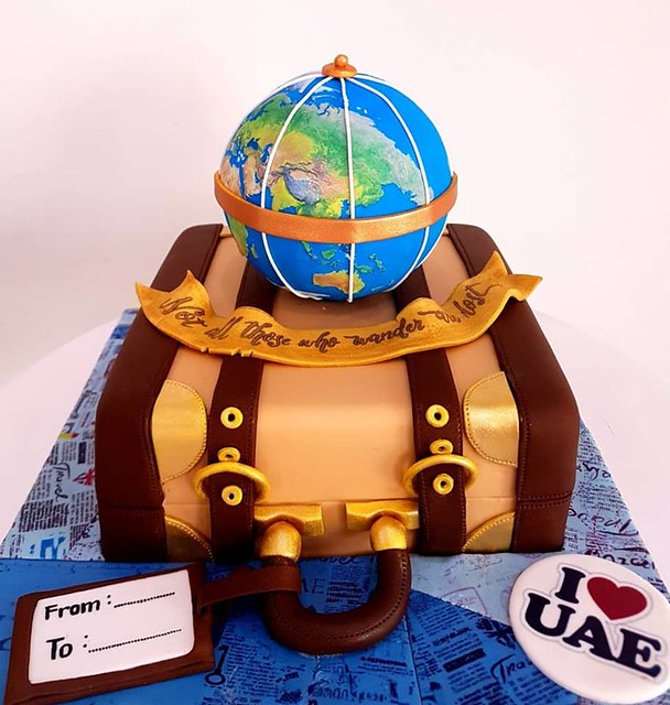Cake by UAE Small Cakes