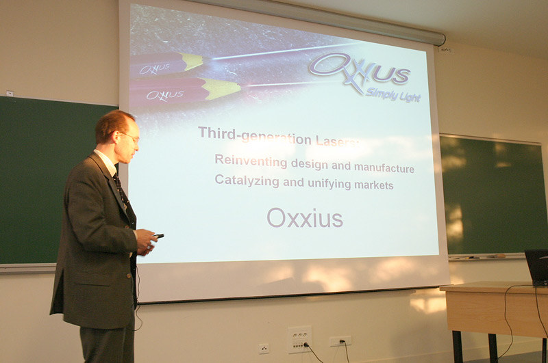 12 Oxxius Presentation