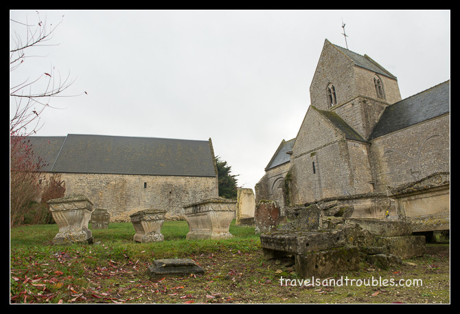 Rucqueville kerk 11e eeuw