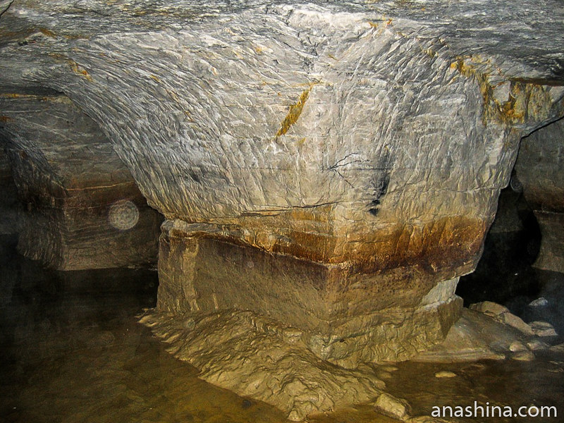 Танечкина пещера, Старая Ладога