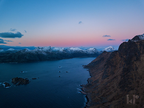 drone norway norge vestvågøy lofoten travel sky mountains ocean sea coast sunset sunrise polarnight hiking