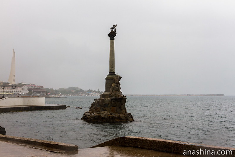 Памятник затопленным кораблям, Севастополь, Крым