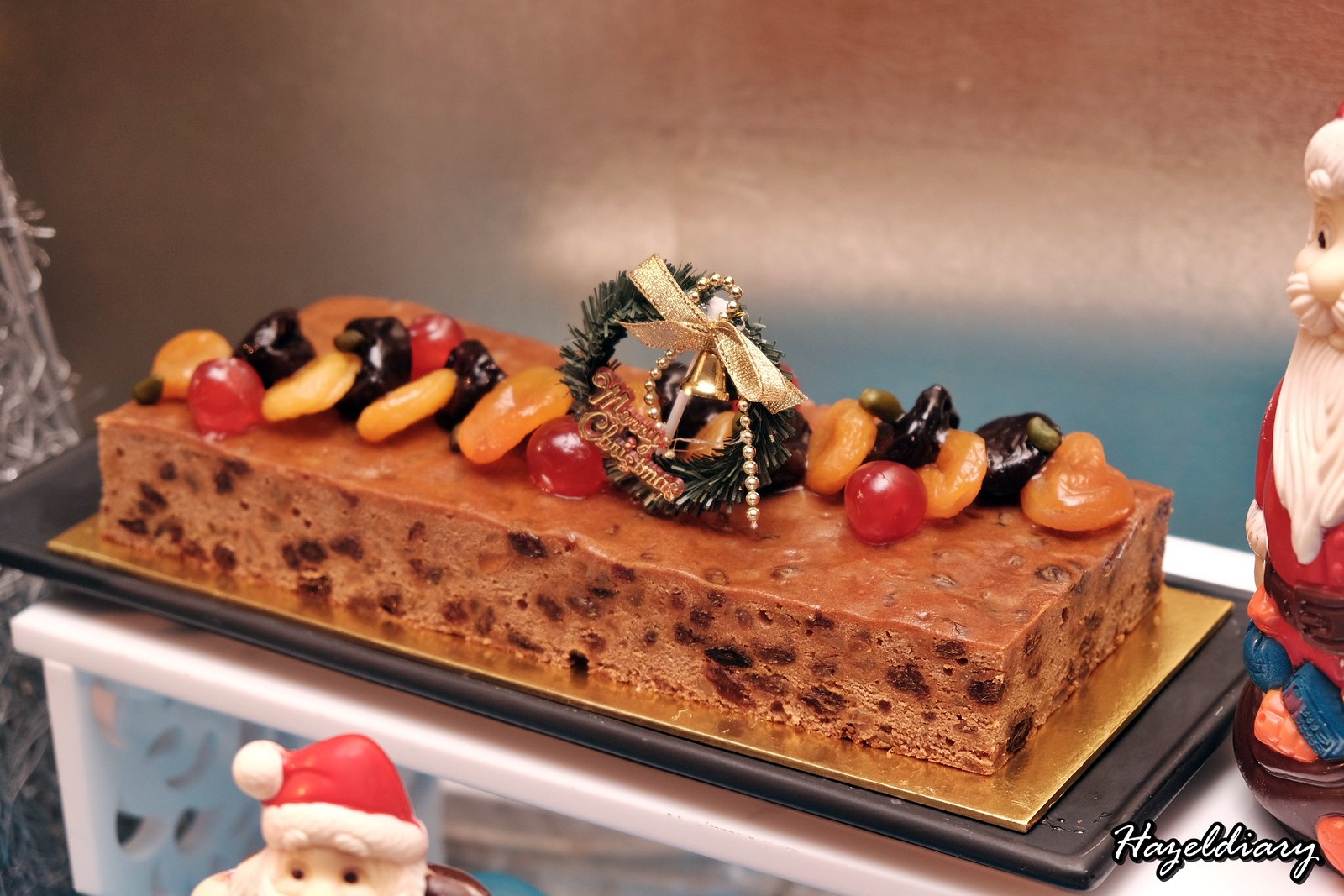 grand copthorne waterfront hotel -Fruit Cake-1
