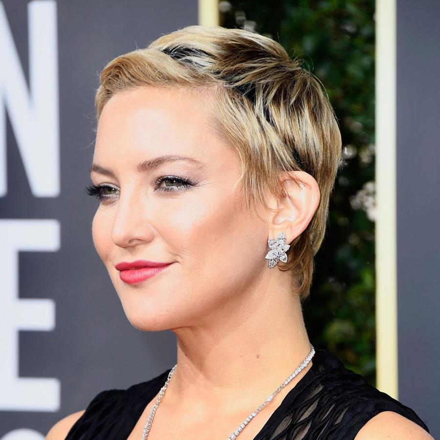 Celebrity Hairstyles- Modern 2019 Haircuts For Women With A Lot Of Styles... 3