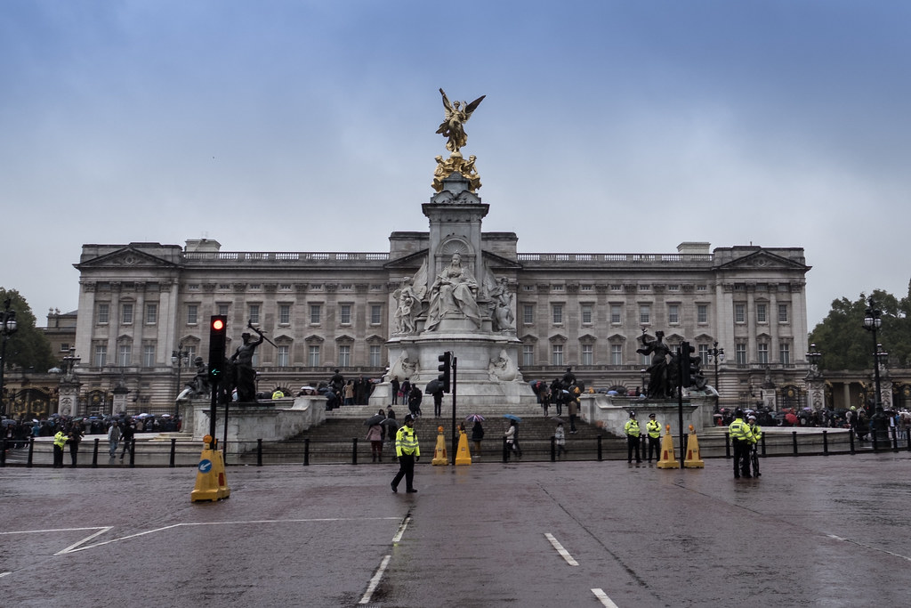 London Day 1 – Westminster Abbey, Buckingham Palace, Churchill War ...