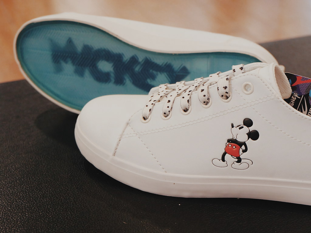 Mickey Mouse Shoes  x World Balance