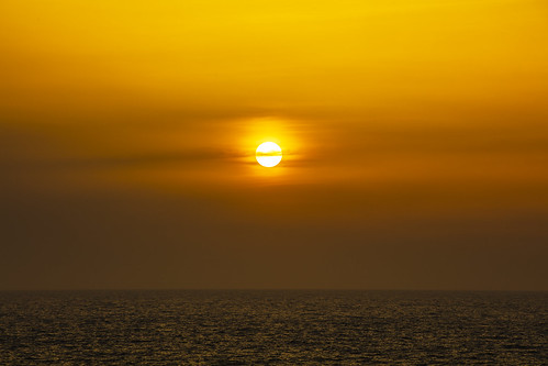 canon5dsr landscape seascape sun sunset gold haze mediterranean sea gozo malta