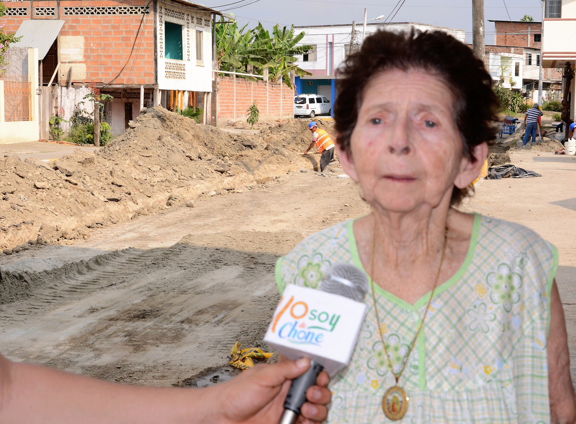 Eulalia Andrade Ortiz (88), quien lleva viviendo cerca de 60 años en el sector de la calle Salinas