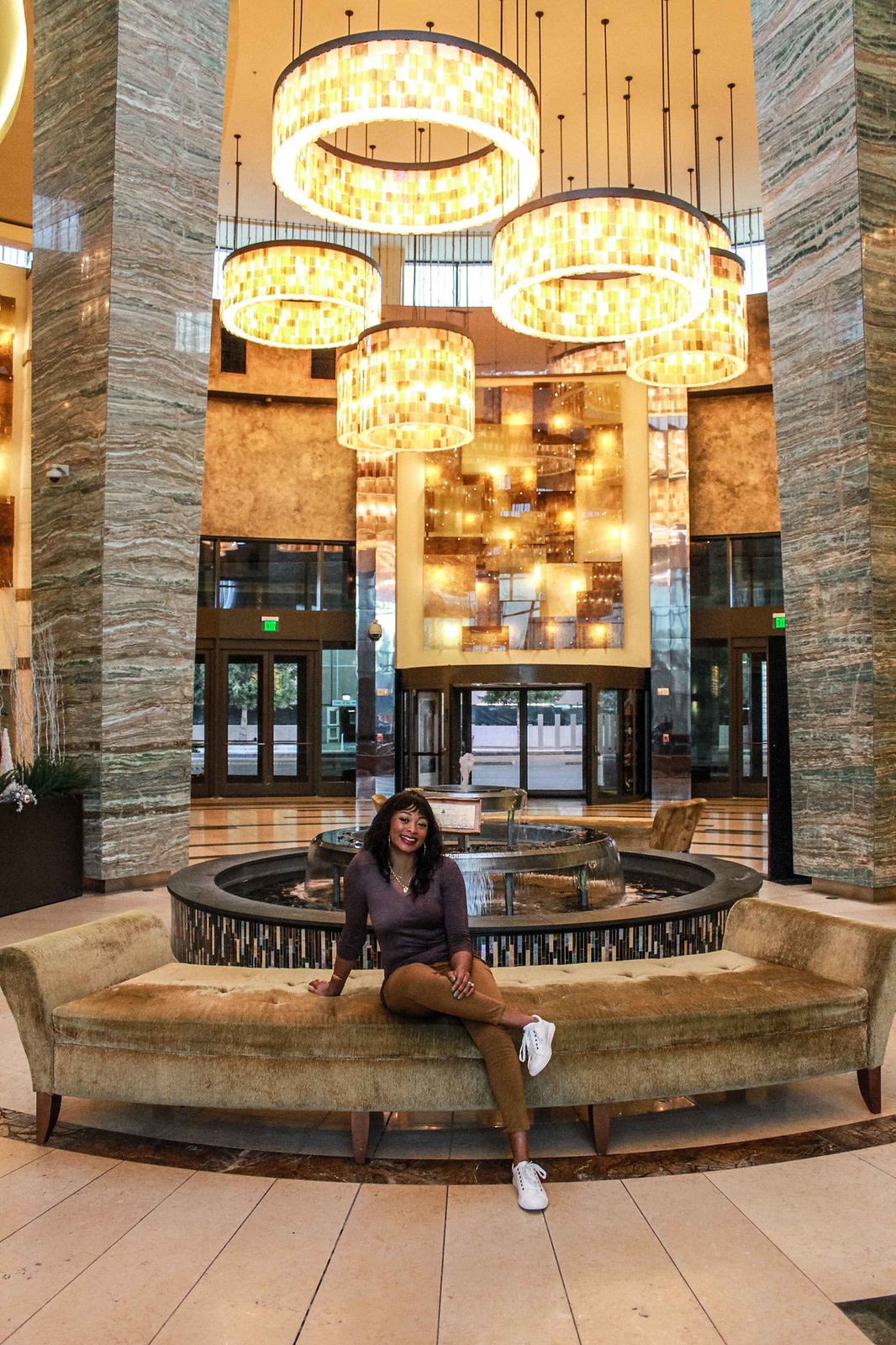 the fox tower at Foxwoods review, candace hampton