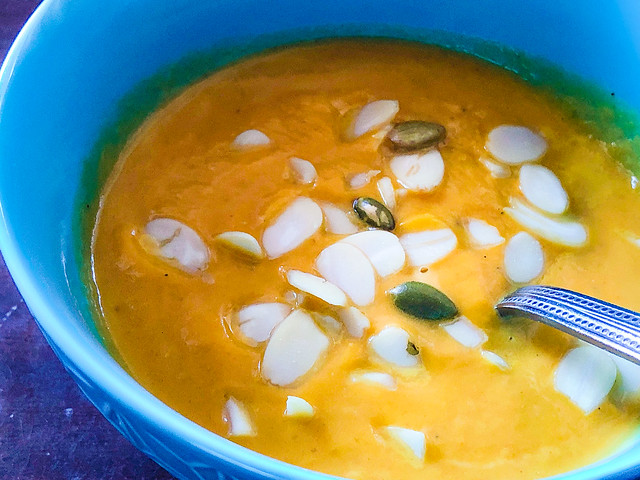 Suzie The Foodie's Instant Pot Carrot Curry Soup
