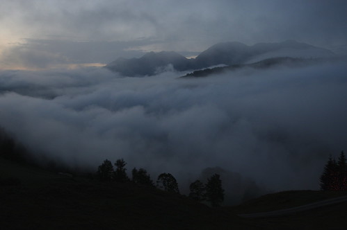 d5000 austria alps clouds fog mountains