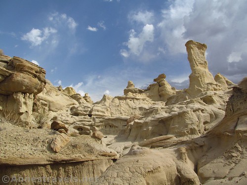 Fantastic rock formations in the Valley of Dreams, Ah-Shi-Sle-Pah Wilderness, New Mexico