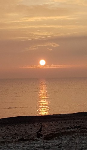 sunrise kessinglandbeach suffolkcoast suffolk eastanglia eastcoast england uk greatbritain thebeach beach