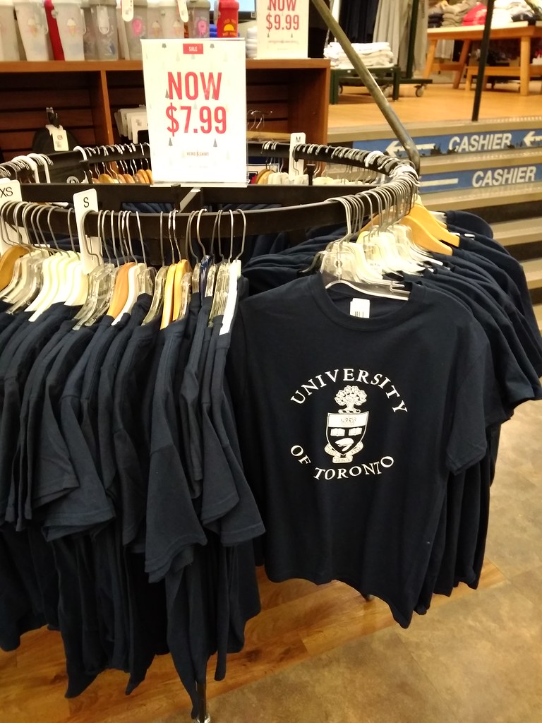 University of Toronto T-shirt $7.99