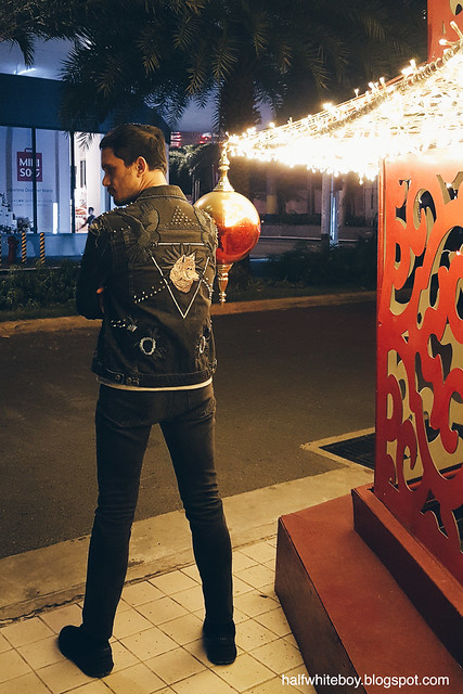 halfwhiteboy - ripped denim jacket with spikes and patches 03