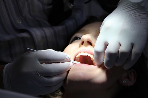 【台中敦御牙醫診所專訪】根管治療問題多！認識顯微根管治療，破解抽神經錯誤迷思