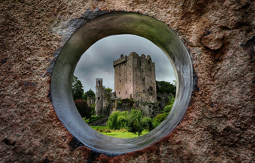 blarneycastle medievalcastles blarneystone castle blarney cork ireland republicofireland giftofeloquence canon5dmarkiii ef1635mmf28liiusm landscape landmark irish travel lifeng