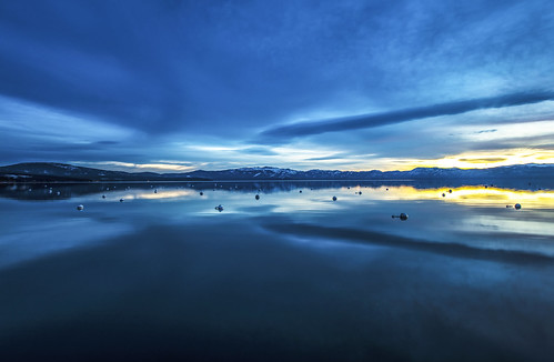 canon5dsr sunrise dawn bluehour lake water reflection clouds sky landscape waterscape outdoors nature laketahoe usa california