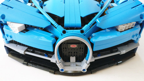 LEGO Technic Bugatti Chiron (42083)