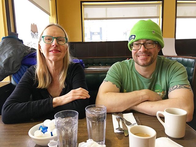 Mumsie and Joshy at breakfast this morning. 💚