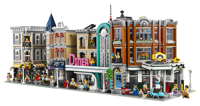 LEGO Corners The Market With New Creator Expert Garage