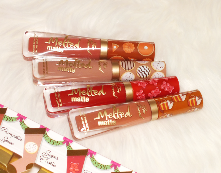 too faced sweet smell of christmas mini melted matte set (6)